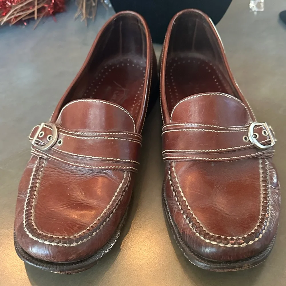 Cole Haan elegant chestnut